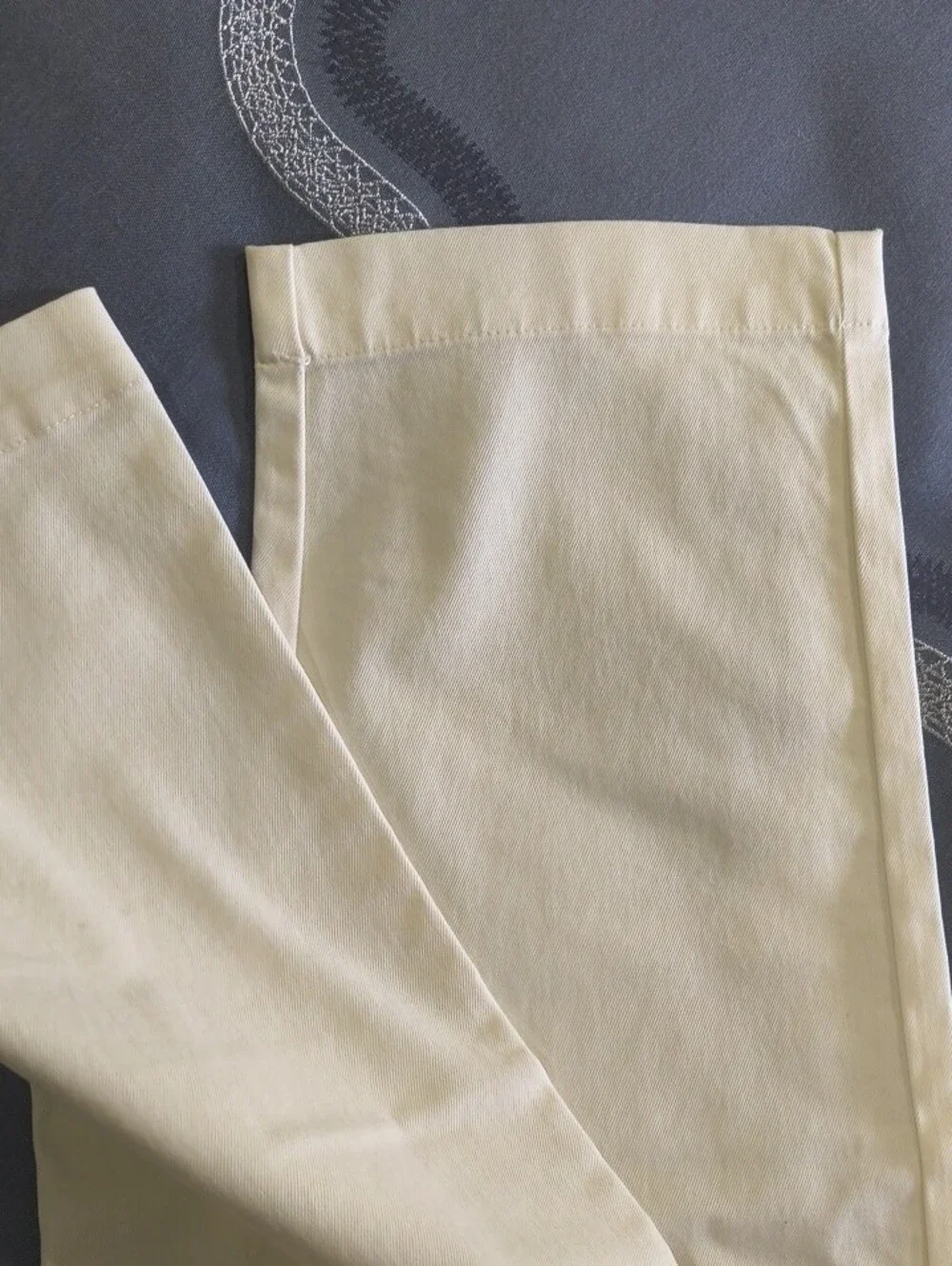 Banana Republic Athletic Slim Stretch Chino 34W x 32L